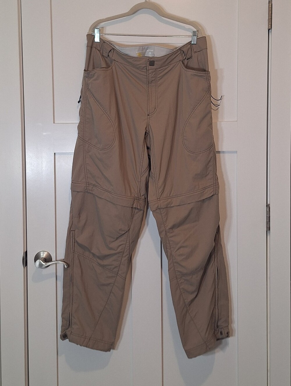 Mountain Hardware Convertible Zip Off Pants Shorts Nylon Tan Size XXL Gorpcore
